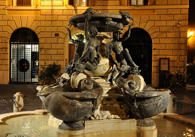 Fontana delle  Tartarughe