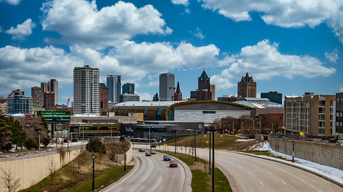 2018 milwaukeebucks usa nikond850 pabst cityscape milwaukee unitedstatesofamerica urban wisconsin pabstbrewerycampus architecture skyline unitedstates arena city april