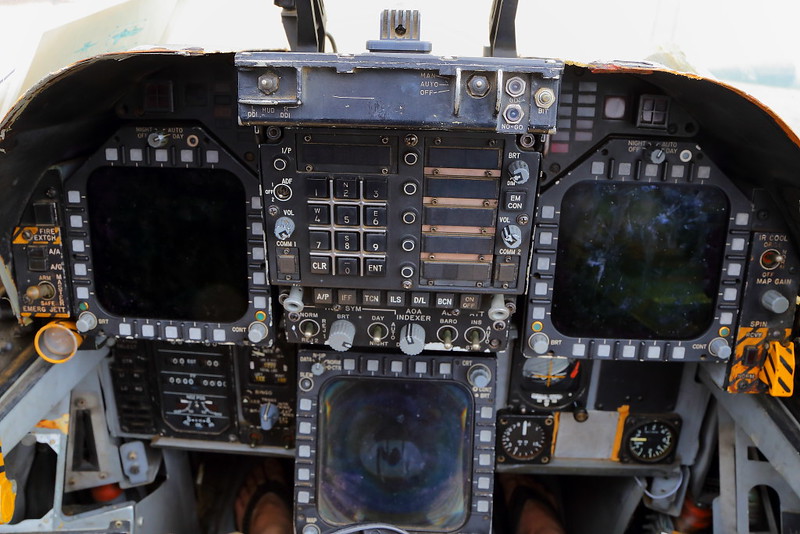 IMG_3289 F/A-18A Hornet Cockpit