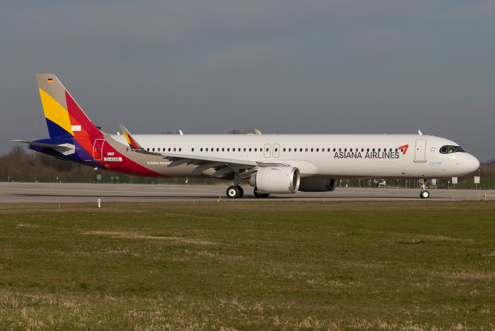 アライア Airbus A321-251NX, Asiana Airlines, D-AVXR, HL8371 (MSN 9226