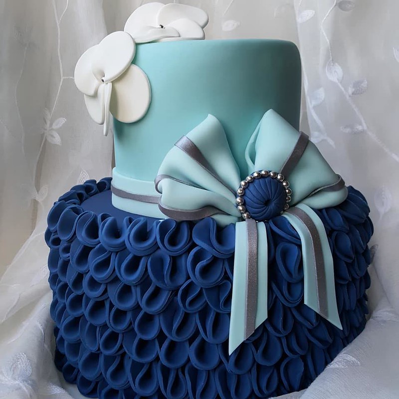 Cake by Sugarlicious Design