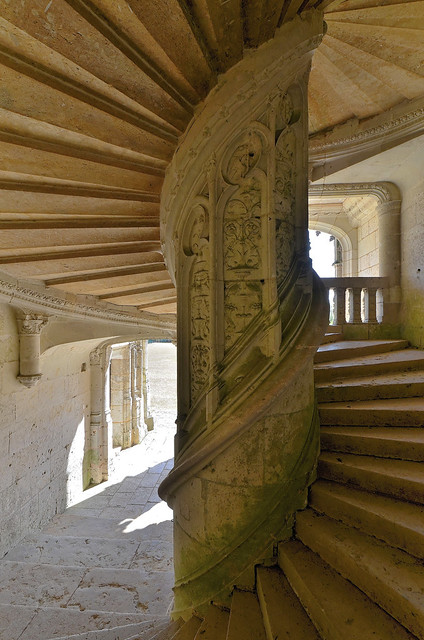 Châteaudun (Eure-et-Loir) - Le château - Aile Longueville - Le grand escalier Renaissance