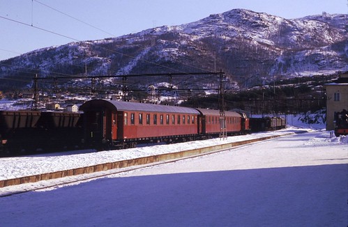 aNarvik-coaches+ore-train | by tisdalem2001