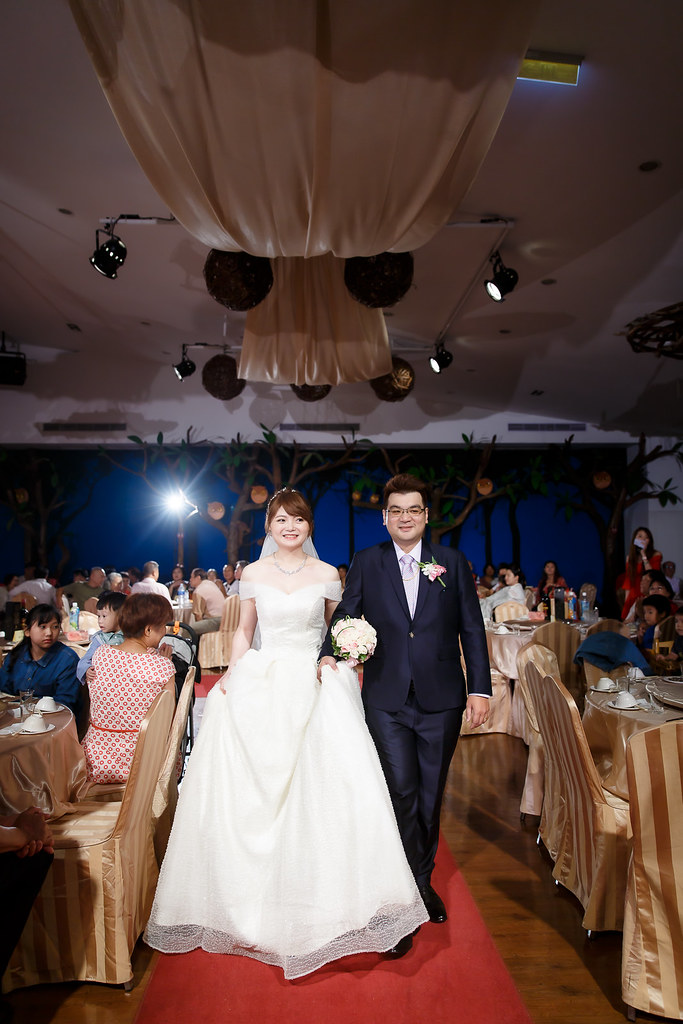 [婚禮攝影]奕翔驛帆 文定迎娶晚宴@台北花卉村-最專業的團隊完成每場完美婚禮紀錄，拍的不只好更要快! #婚禮拍立得