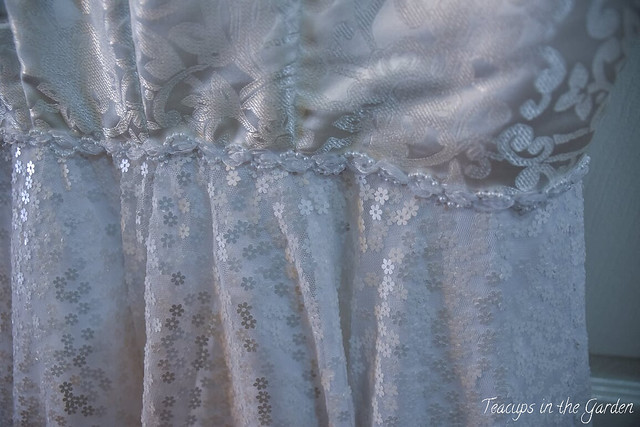 4 Wedding Dress Waistline Closeup 1