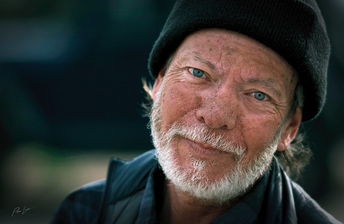 Old Souls Never Die-Nikon D1x, Nikkor 180mm f2.8 ED Ai-s.