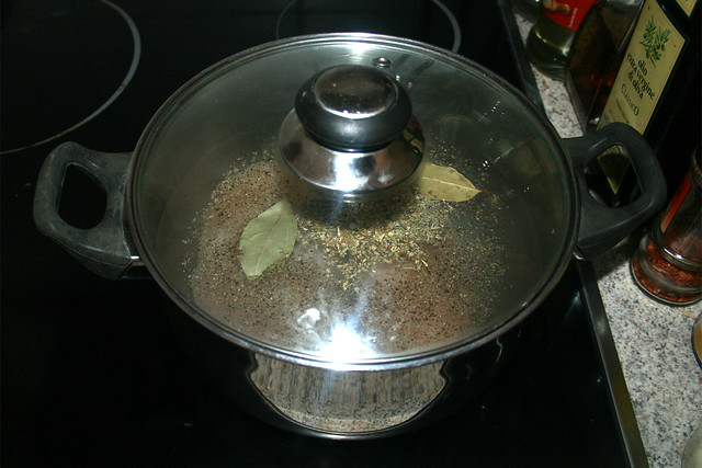 03 - Geschlossen zum kochen bringen / Bring to a boil closed