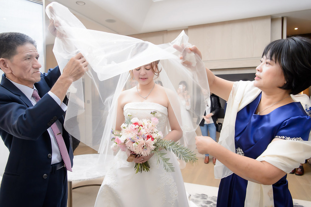 [婚禮攝影]振宇詩樺 迎娶午宴@Lamigo那米哥宴會廣場-最專業的團隊完成每場完美婚禮紀錄，拍的不只好更要快! #即拍即印