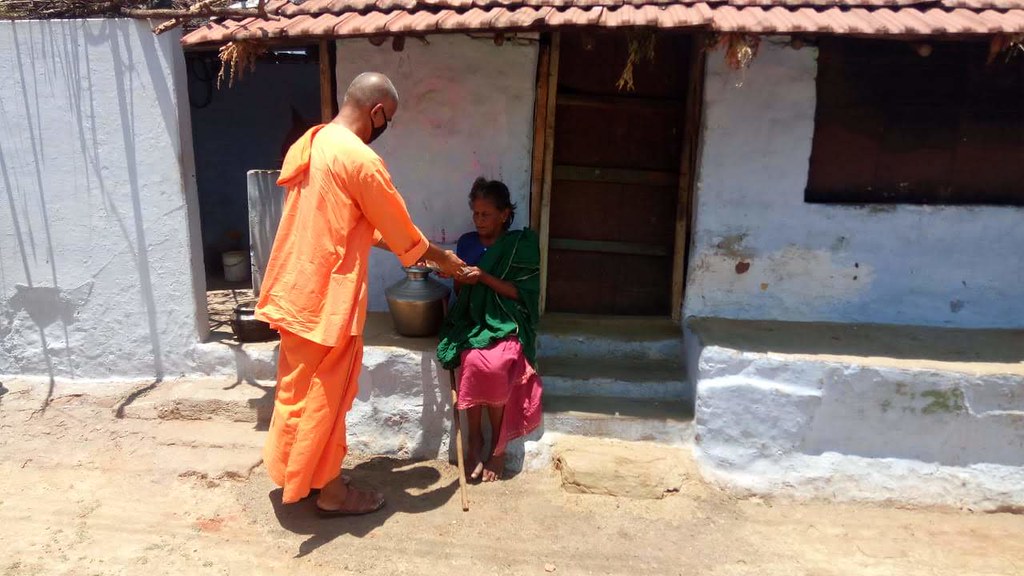 COVID-19 Relief, Ramakrishna Mission, Coimbatore, 1 Apr 2020 (11)