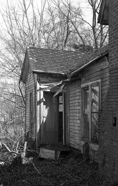 Old home in Vermilion, Illinois.