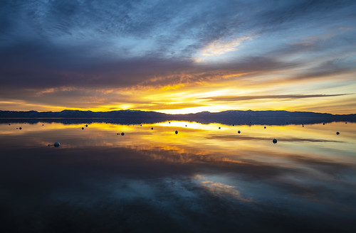 canon5dsr landscape waterscape nature outdoors outside sunrise lake water reflections clouds sky california usa laketahoe