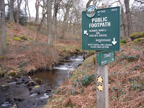 Footpath Junction at the Hood Brook SWC Walk 360 - Hathersage to Bamford (via Bamford and Hordron Edges
