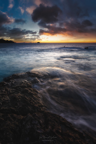 sunrise villajoyosa lavilajoiosa varadero landscape waterscape seascape haida canon beach plage ceil sky clouds dawn dusk