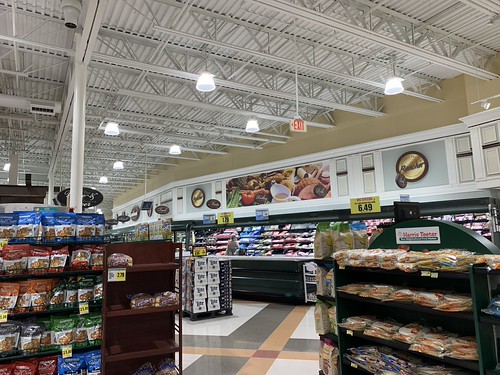 Harris Teeter interior | by RetailRyan