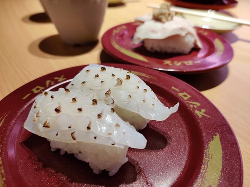 Sushiro's Torched Spear Squid and Chicken Rice-Inspired Nigiri