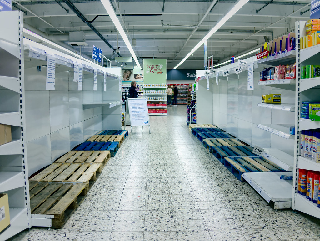 Empty supermarket shelfs during Corona crisis