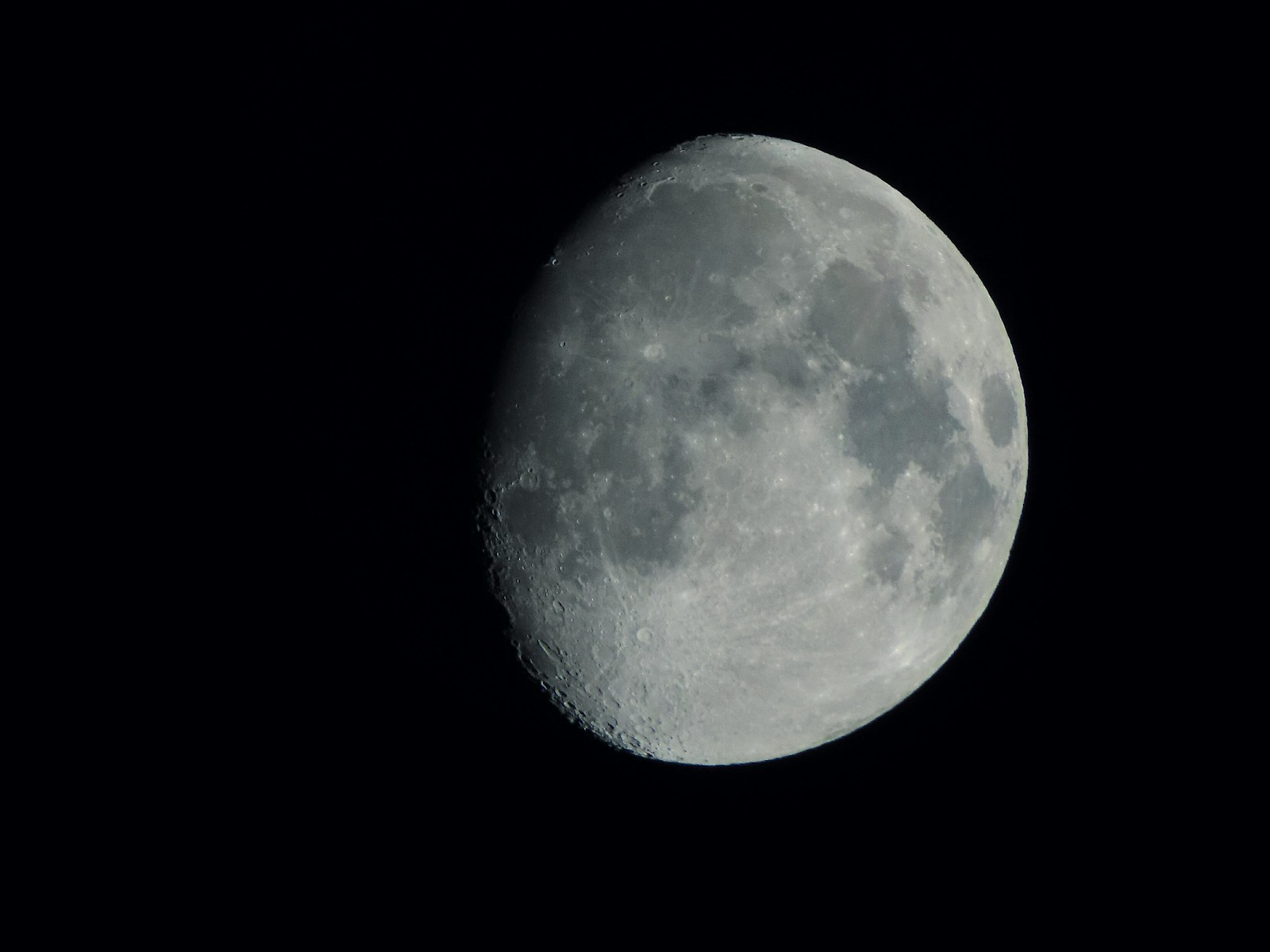IMG_20200405 Moon Canon Powershot SX70 HS DS ● 1365 mm