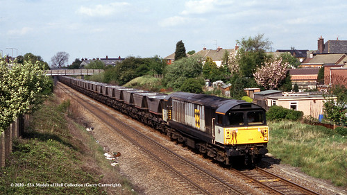 britishrail coalsector class58 58009 diesel freight staveley derbyshire train railway locomotive railroad