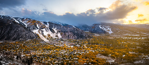 leaves skiing aspen resorttown colorado skiresort clouds sunset fall winter snow