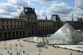Paris - Louvre pyramid