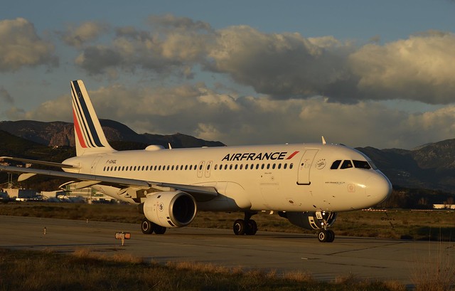 A320 Air France F-GHQL @LFKJ