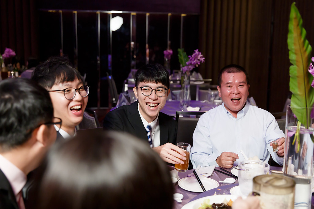 [婚禮攝影]治群思嘉 文定午宴@新莊典華-最專業的團隊完成每場完美婚禮紀錄，拍的不只好更要快! #婚攝作品