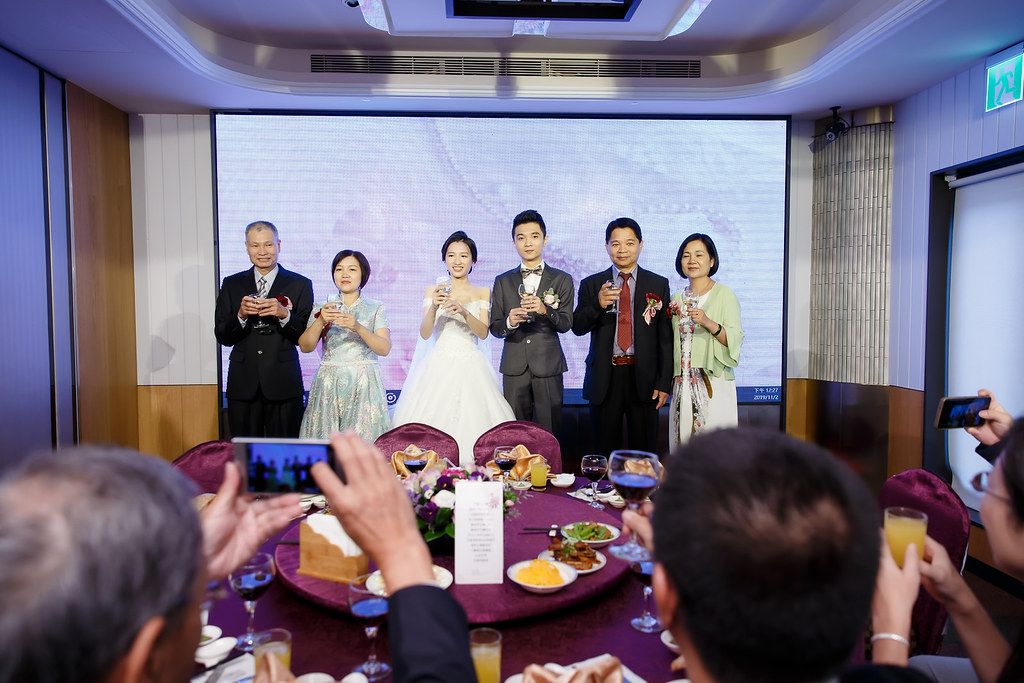 [婚禮攝影]明杰佳容 文定迎娶午宴@士林台南海鮮會館-最專業的團隊完成每場完美婚禮紀錄，拍的不只好更要快! #即拍即印