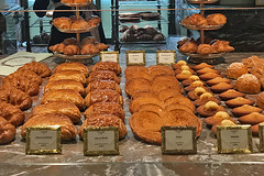 Paris - Laduree baked goodies