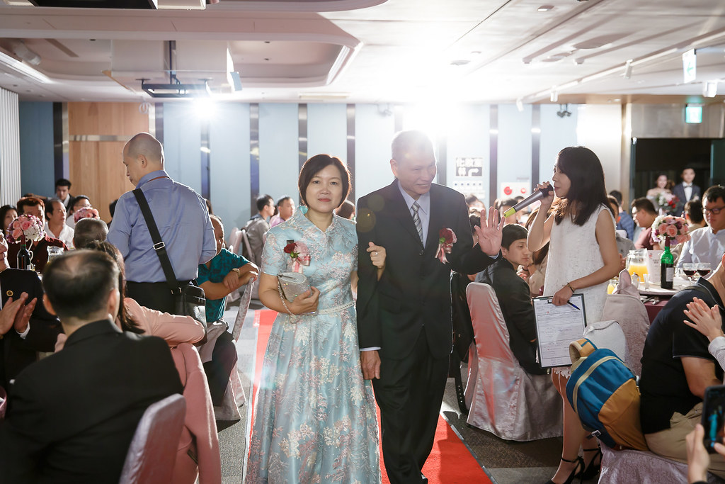 [婚禮攝影]明杰佳容 文定迎娶午宴@士林台南海鮮會館-最專業的團隊完成每場完美婚禮紀錄，拍的不只好更要快! #婚禮紀錄