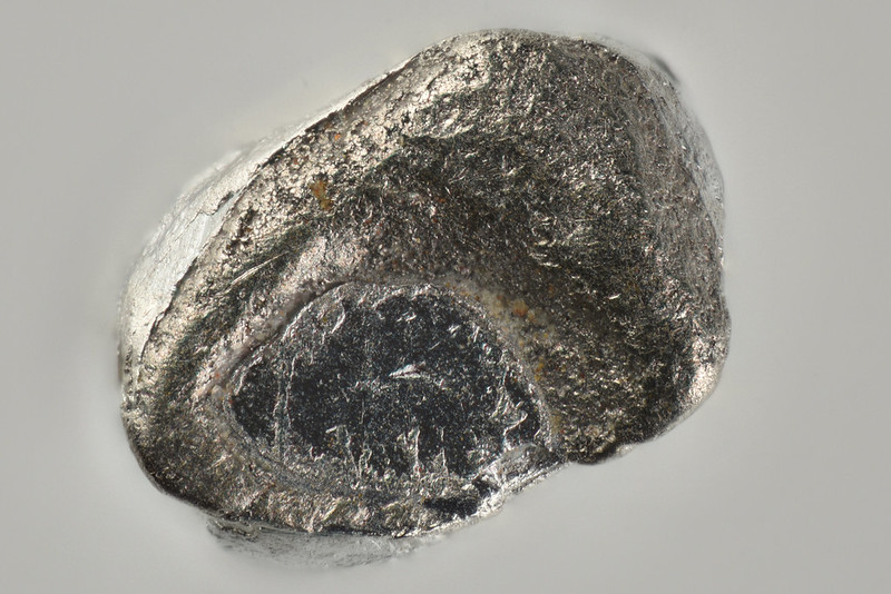 フェロニッケルプラチナ鉱 / Ferronickelplatinum