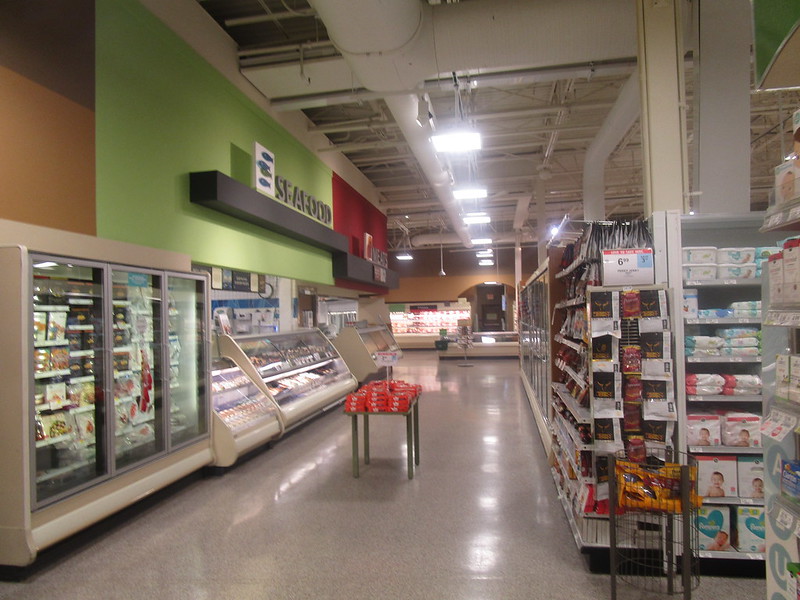 Aisle Parallel to the Back Wall