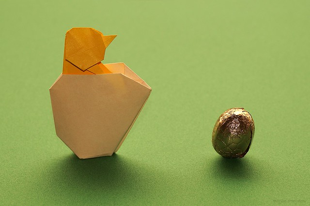 Origami Chick and Egshell (Sergei Afonkin)