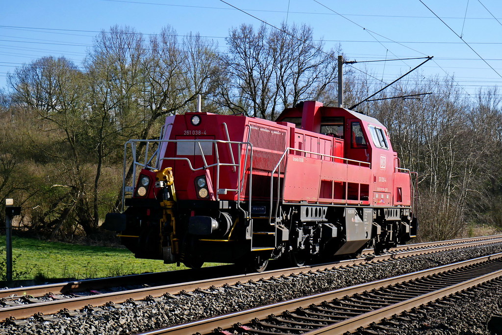 P2040227 | Voith Gravita 10BB (261 038-4) von DB Cargo als T… | Flickr