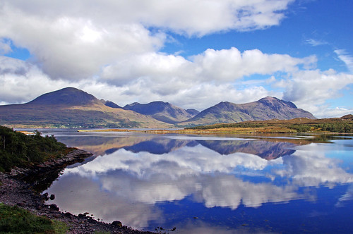 ericrobbniven scotland dundee loch torridon landscape hills mountains cycling clouds reflections