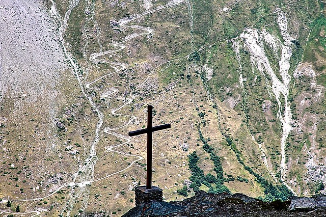 Way of the Cross - Chemin de croix