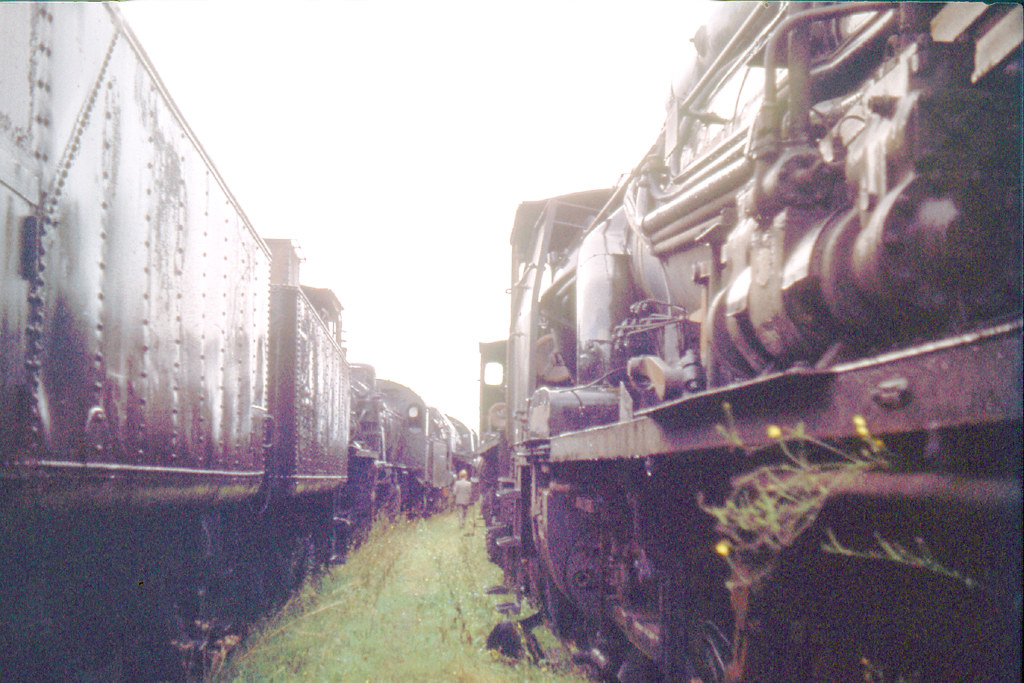 R2102.  Scrap Lines at Abbeville.