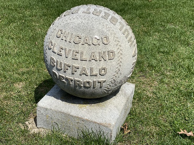 Graceland Cemetery, Chicago - April 11, 2020