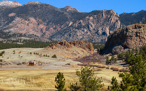 tarryall colorado valley sanden ranch canon7dmarkii ef24105mm grass mountains view forest trees outdoors property outside barn grassland rocky