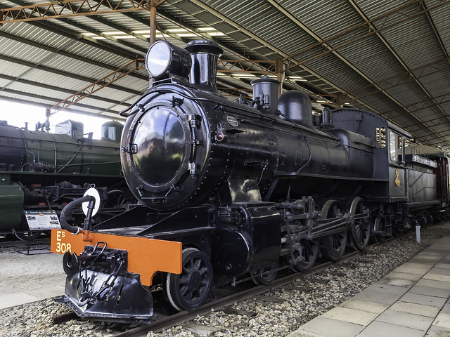 WAGR Steam Locomotive Es308 - built 1902 - see below