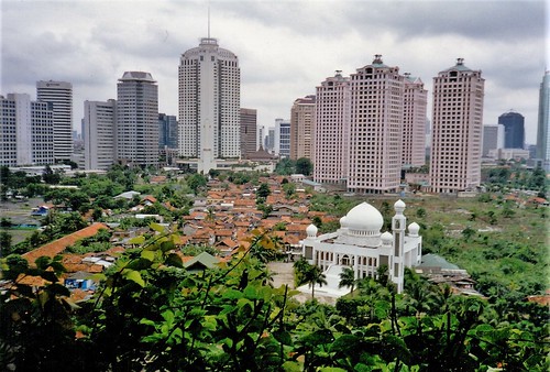 jakarta java indonesia asia majidalitsham mosque towerblocks highrise islam