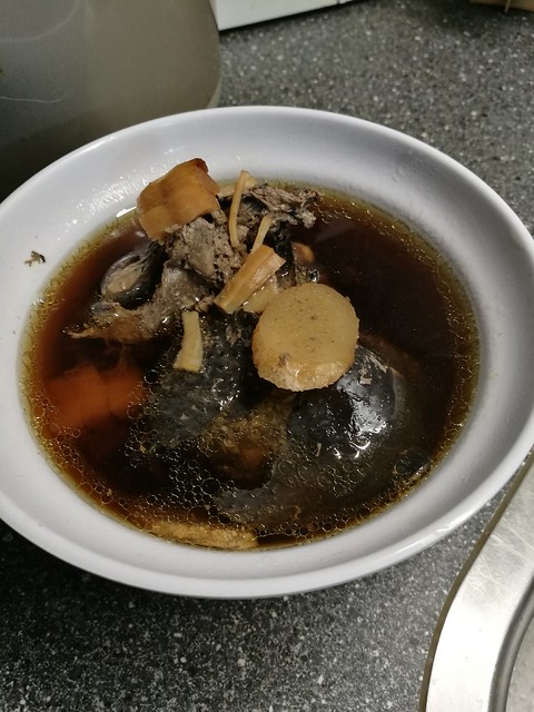 Black Chicken soup with conpoy