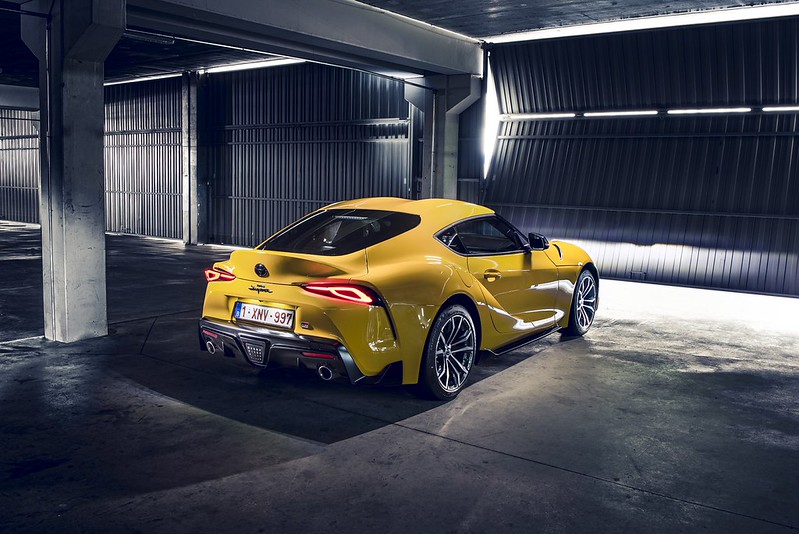 Toyota GR Supra perde peso e ganha agilidade com motor 2.0 litros