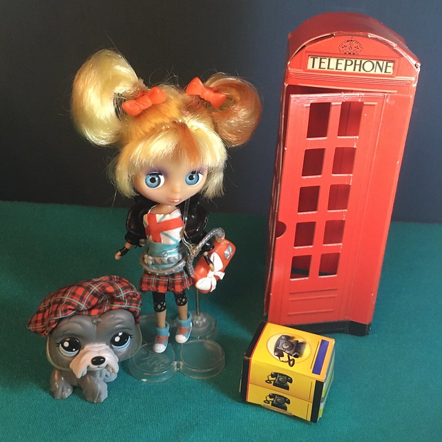 Blythe a Day March 19–Find a Pay Phone