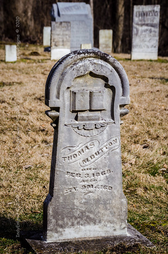cemetery memorial headstone gravestone winter fortville indiana d5100