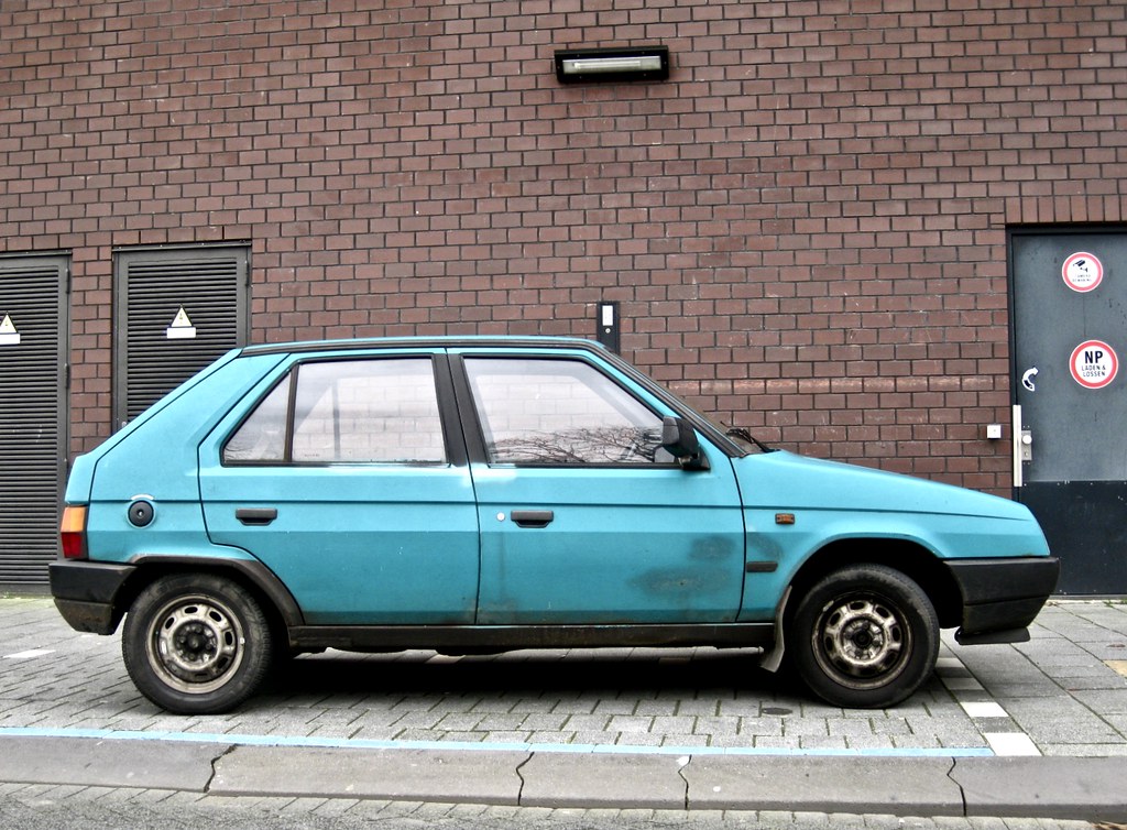 1993 ŠKODA Favorit Typ 781 GLXi Hatchback