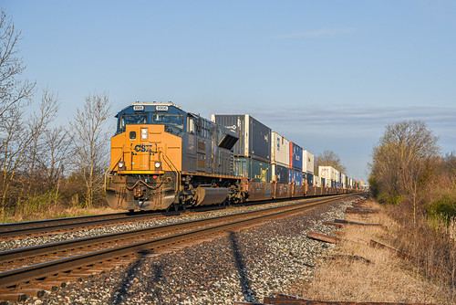 Csx 8906 leads Q158-15 out of North Baltimore with Csx 890… | Flickr