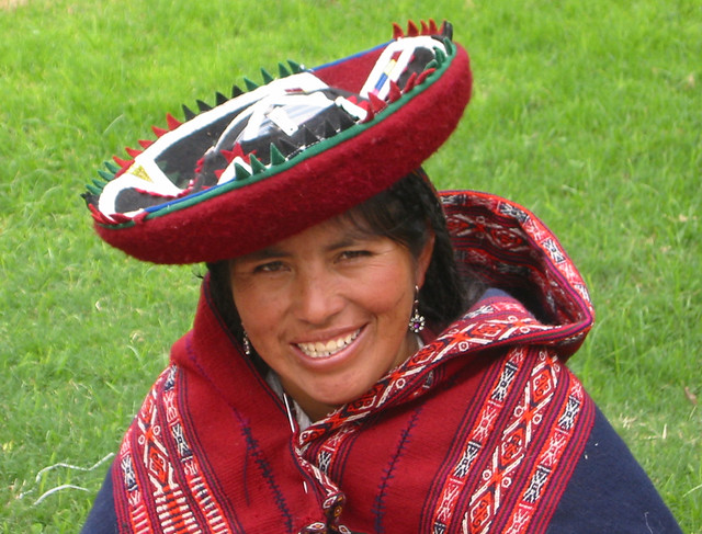 A lovely smile from Chincheros, Perú
