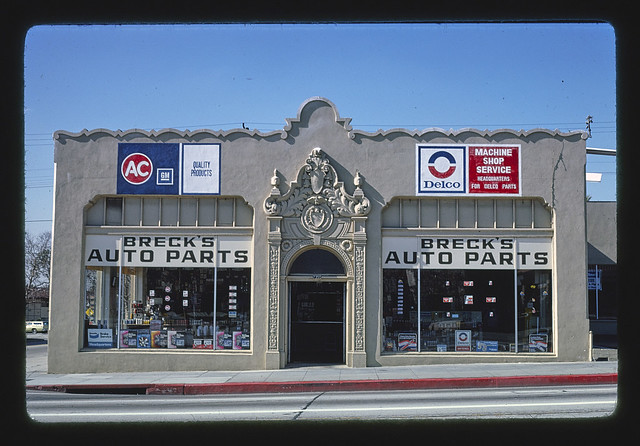 Breck's Auto Parts, 1922 showroom, 7355 Greenleaf Avenue, Whittier, California (LOC)