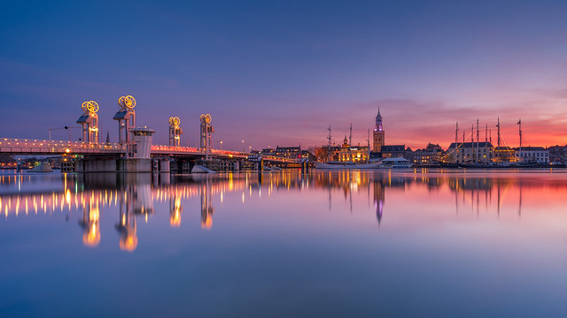 Colorful reflections of Kampen