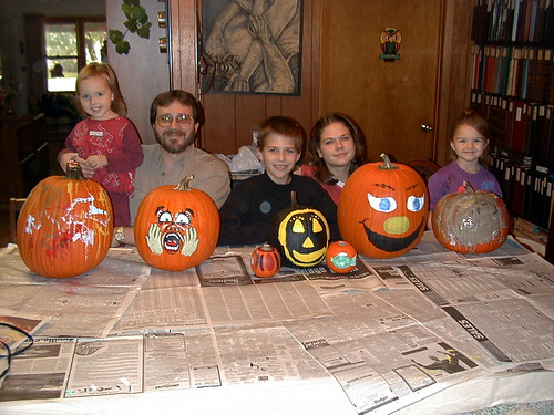2000-10-07 Pumpkin Painting